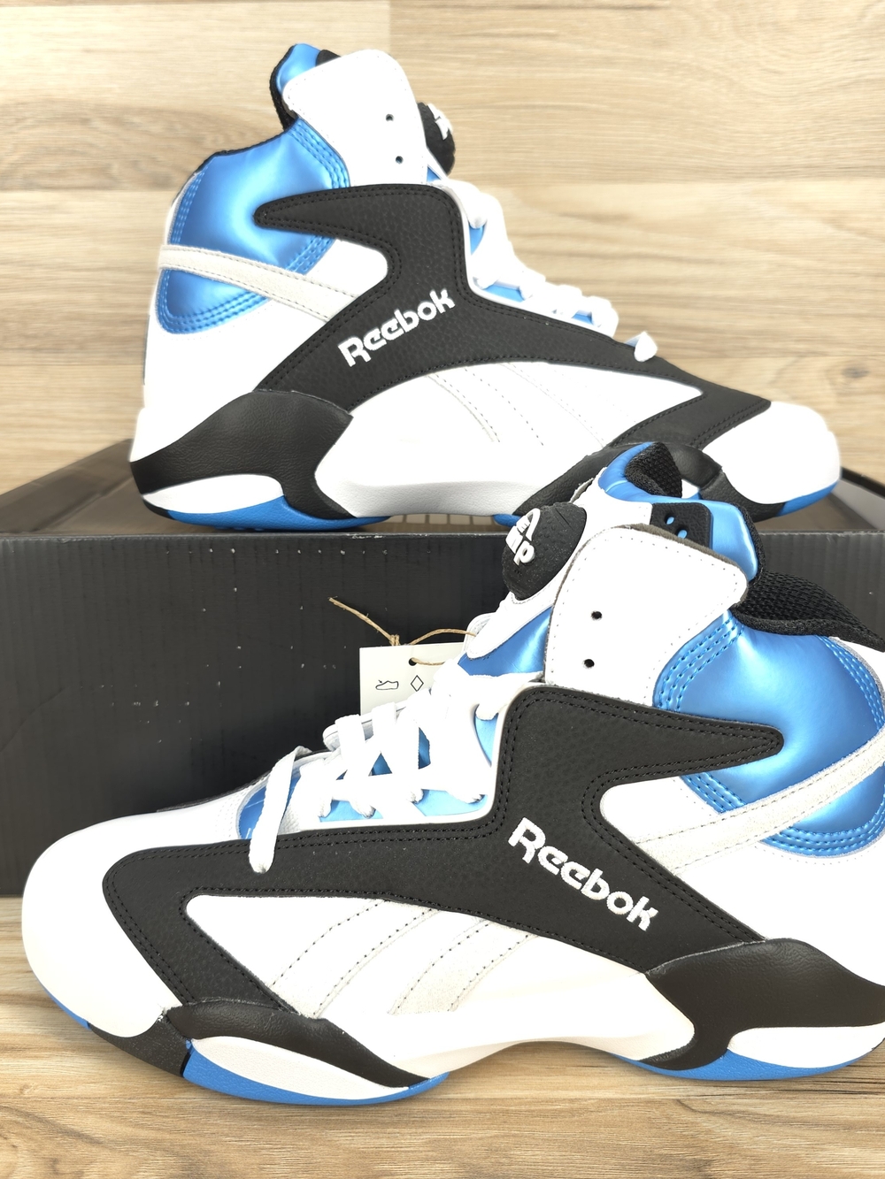 Reebok Shaq Attaq Pump Basketball Shoes White Black Azure Blue Men’s 9 NIB
